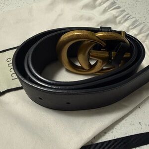 Gucci Black Leather GG Marmont Belt